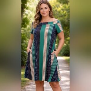 New Outsholder  Plus Dress Polka Print